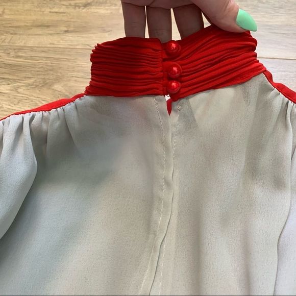 𝅺Vintage PC Sophisticate High Neck Peplum Skirt and Belt Red and Grey Size 7/8 - Picture 3 of 11